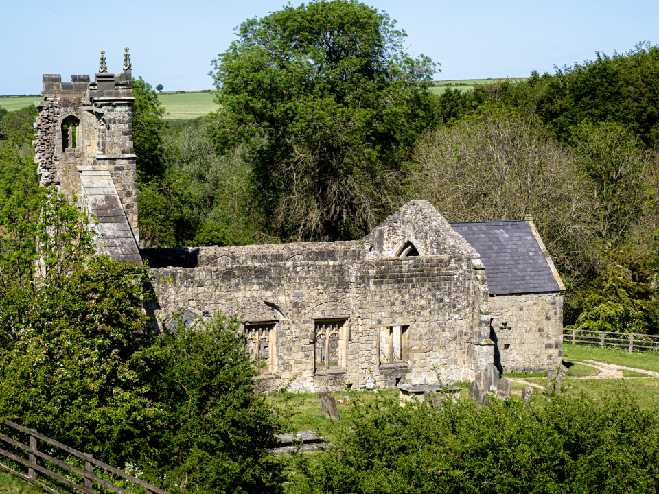 wharram-percy-deserted-medieval-village-gcabuck-blipfoto