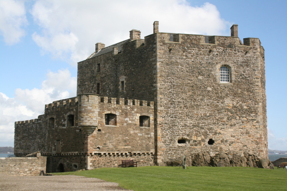 Blackness Castle, Firth of Forth | JohnD | Blipfoto