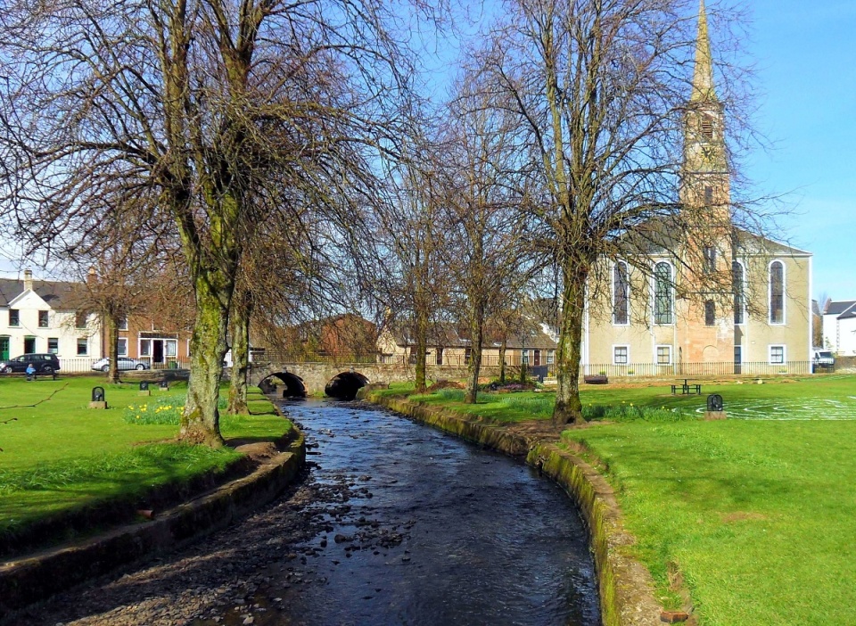 Strathaven Common Green Skyegirl Blipfoto