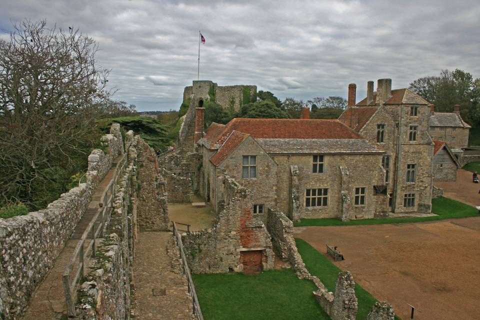 Carisbrooke Castle JohnW Blipfoto