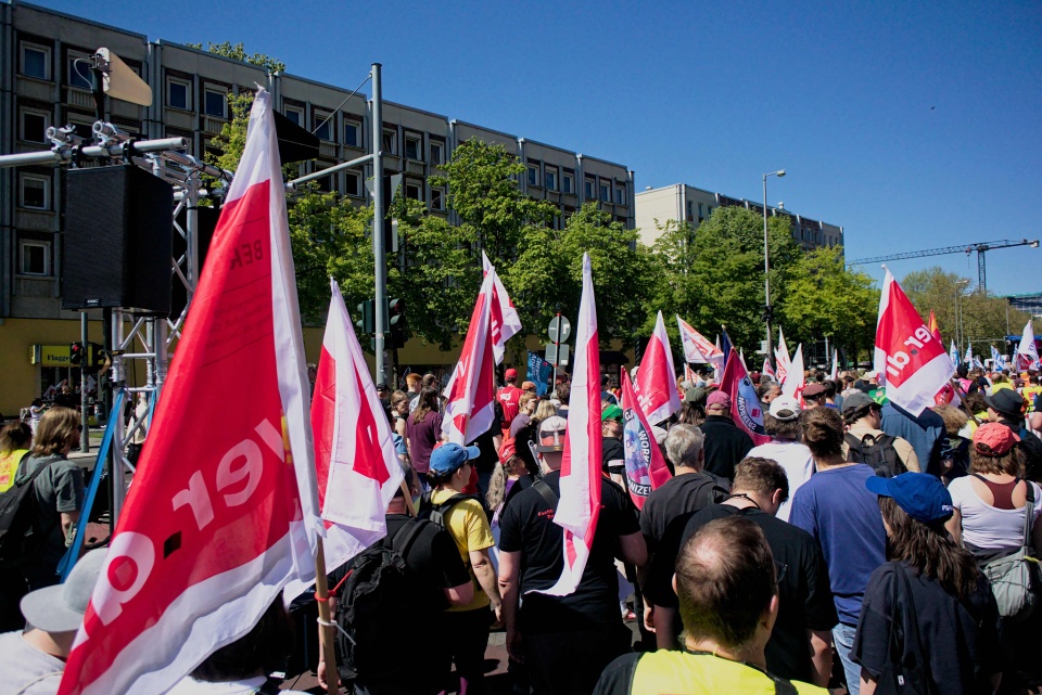 flags | magi