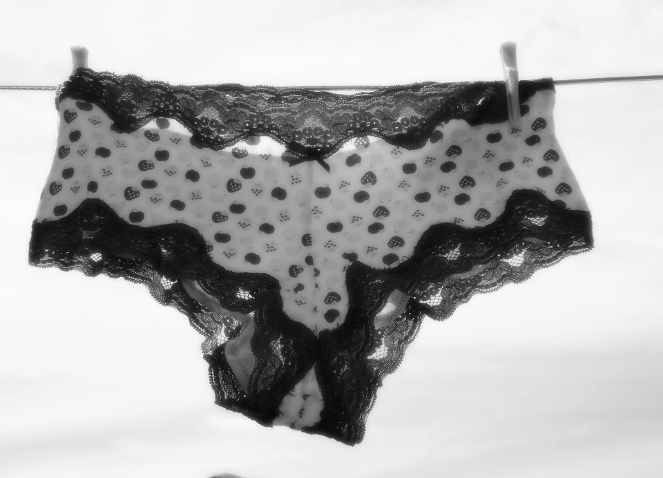 Getting my knickers in a twist. welshmaid50 Blipfoto