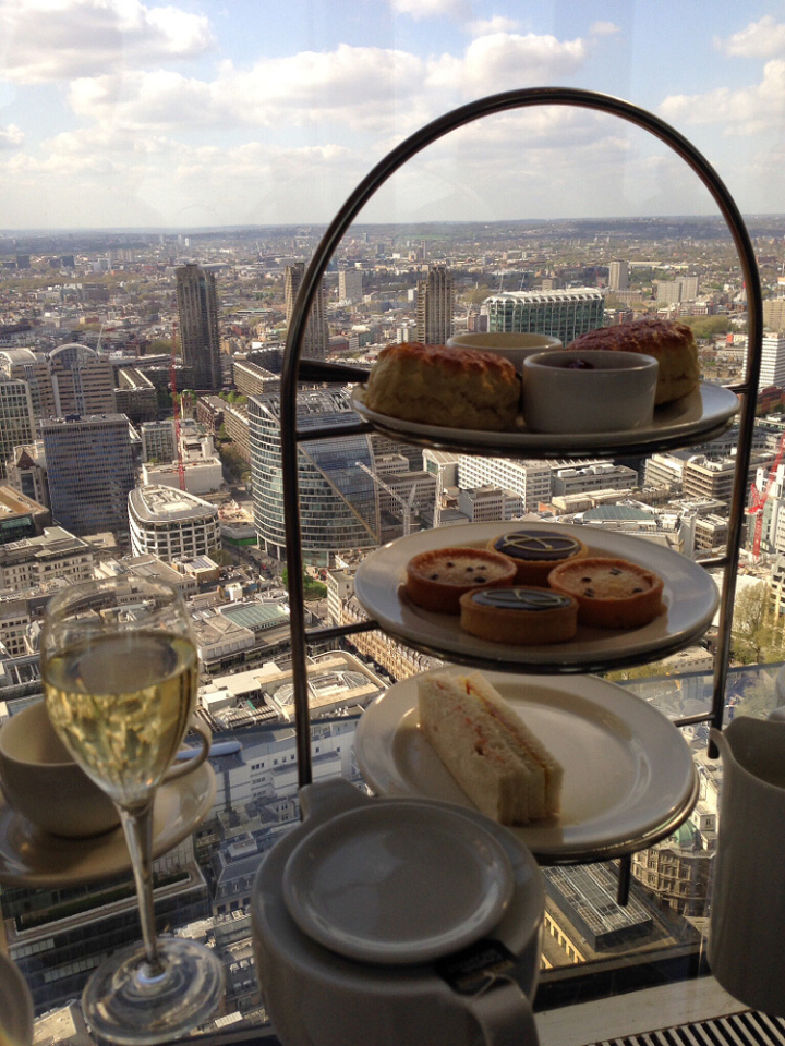 Afternoon tea at Vertigo 42 Jefrilig Blipfoto