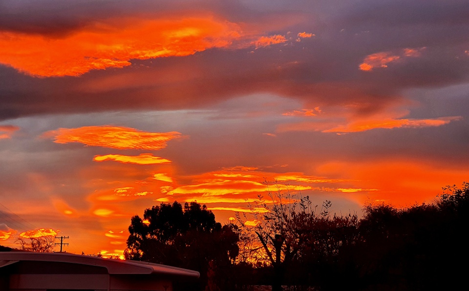 Phenomenal sky tonight teejay blipfoto