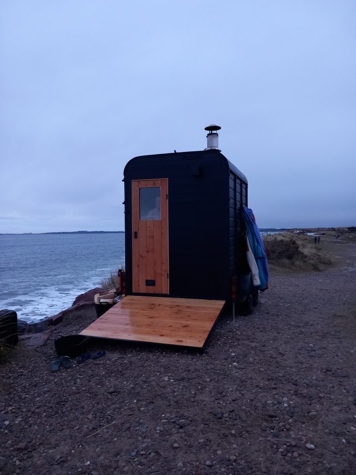 Horsebox sauna laineylou3 Blipfoto