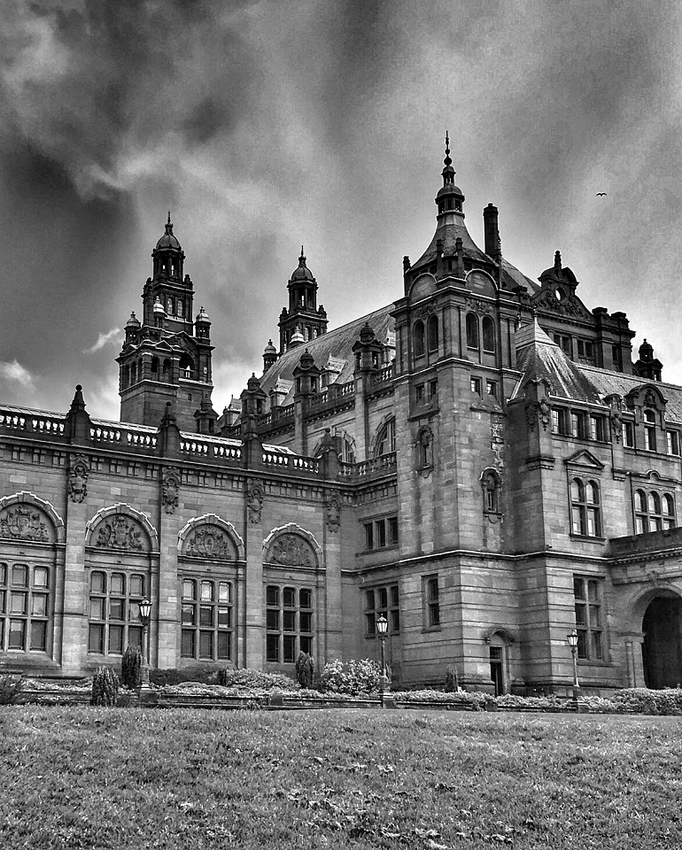 Kelvingrove Museum And Art Gallery Helpet57 Blipfoto   33ce726e0bf3712ab3dc7144cc3ec5e578fea74f 