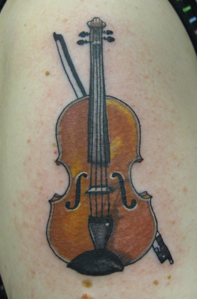 Tattoo uploaded by Valën Emidi • Violin and music • Tattoodo