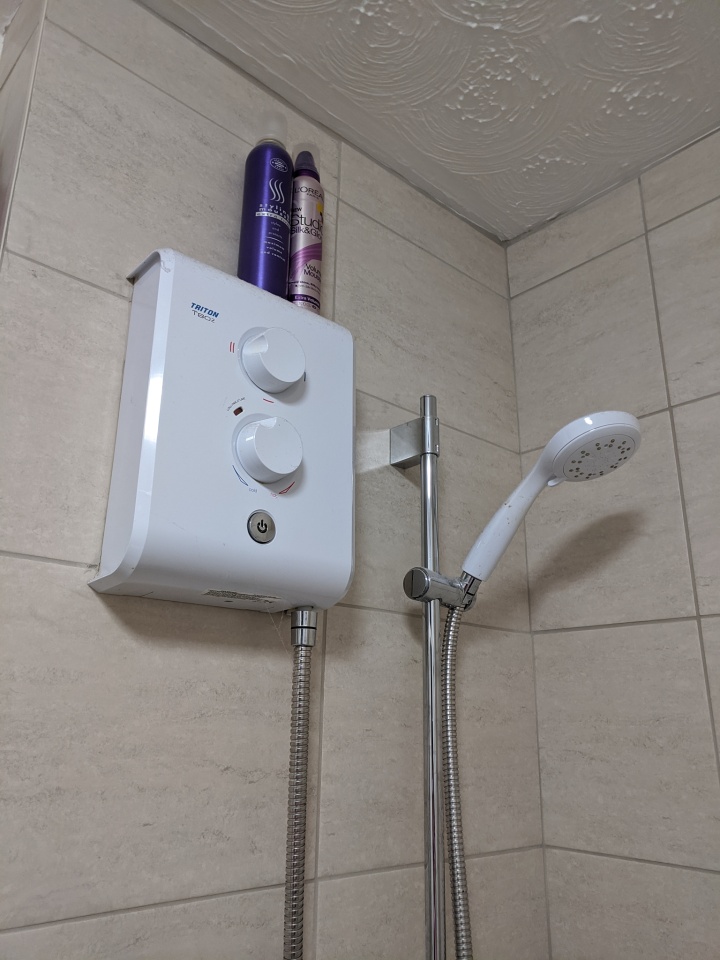 I Hate Showers marlene1949 Blipfoto