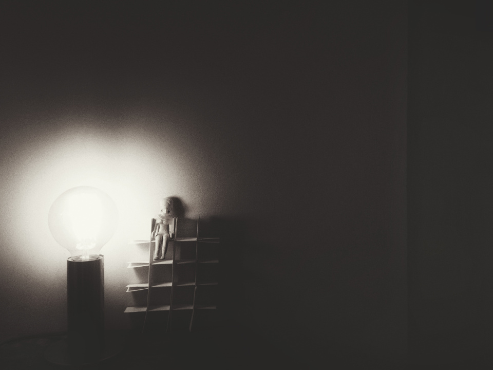 shedding light sk Blipfoto