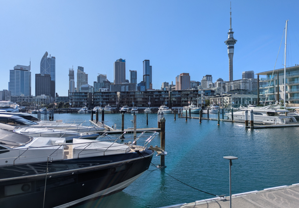 JuMP-dev.0 | SparseRunner | Blipfoto