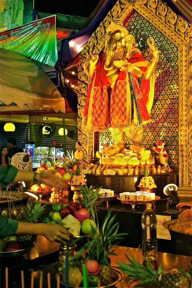 Ganesha Shrine Chrismate Blipfoto