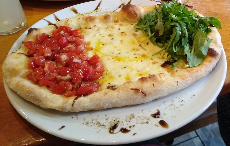 Tricolore pizza | pennytherabbit | Blipfoto