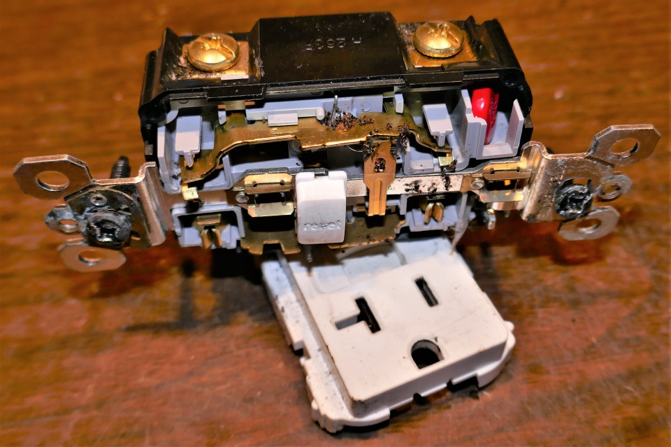 Ground Fault Circuit Interrupter Receptacle Fail RonaldBerry Blipfoto