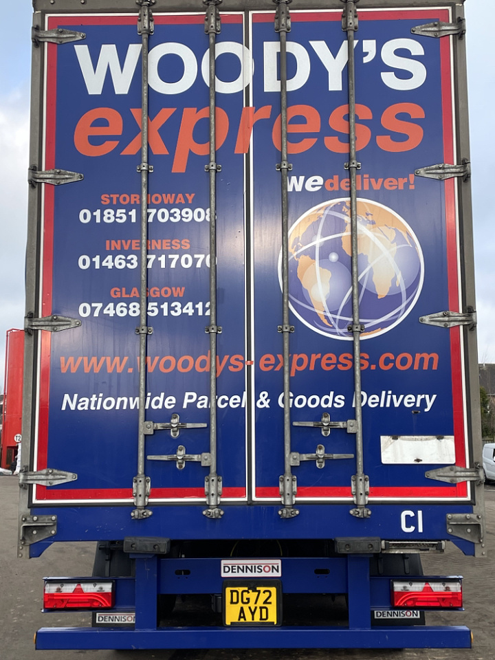 Woody’s Express HectorMcLeod Blipfoto