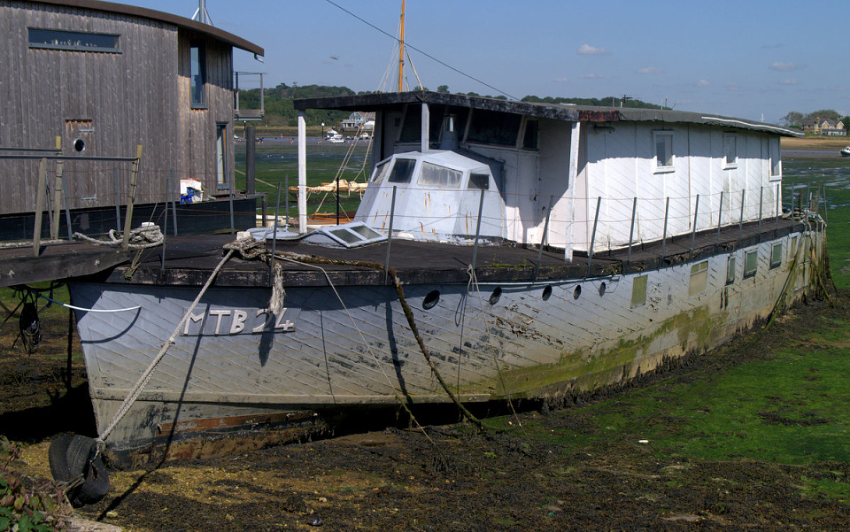 Bembridge House Boat jeff_owen Blipfoto