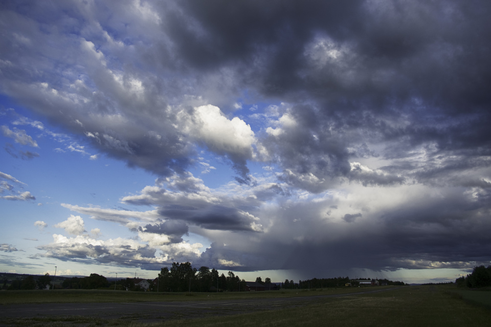 Nice day, rain, thunder and sun | Terje | Blipfoto