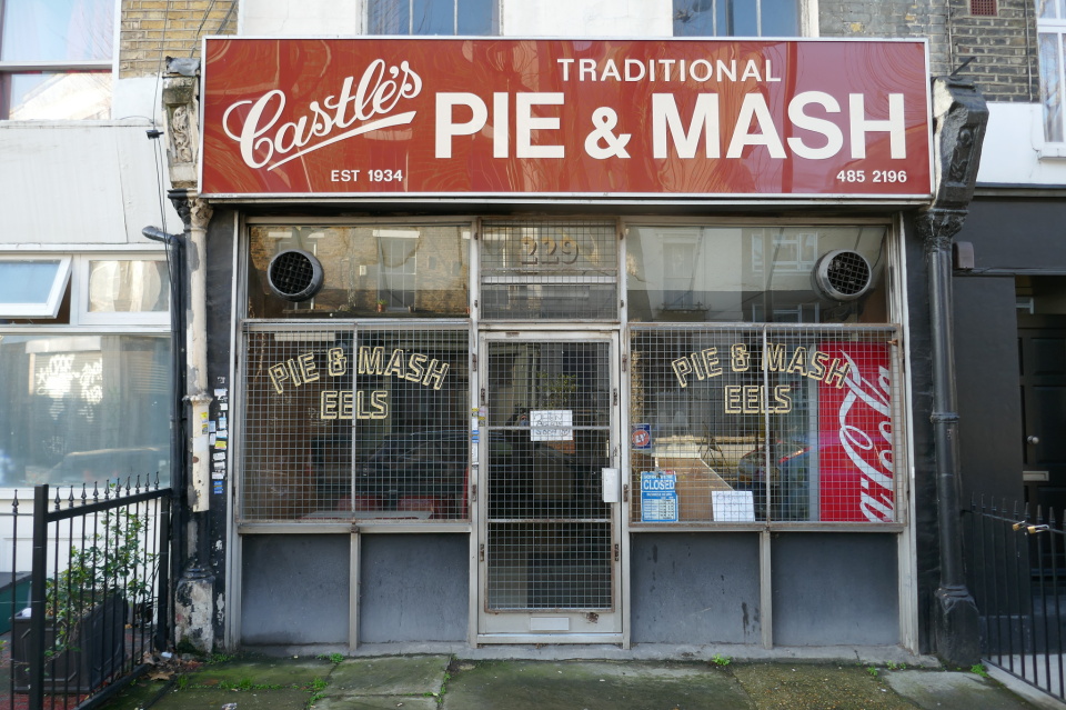 Castle's Pie & Mash, Camden | duncan | Blipfoto