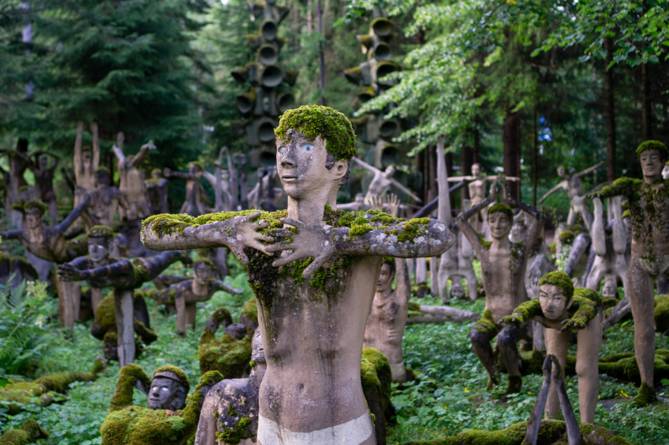 Veijo Rönkkönen Sculpture Garden in Parikkala | otornblom | Blipfoto