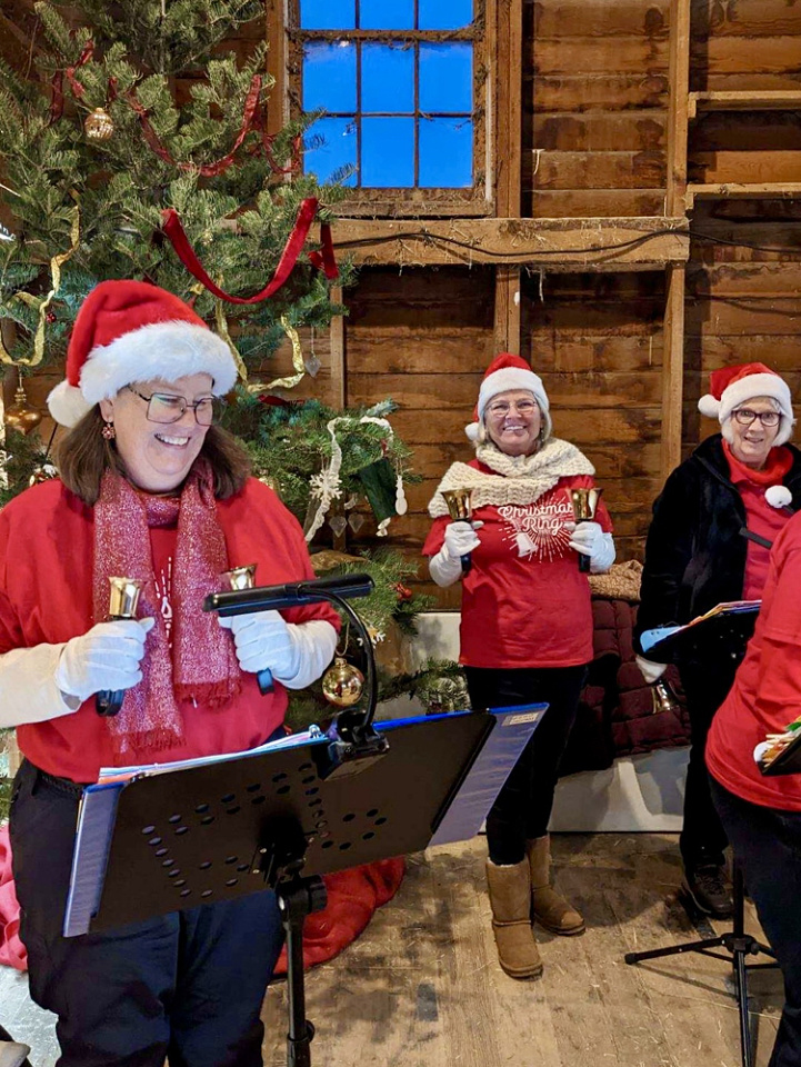 Ringing bells on the ranch | stillandknow | Blipfoto