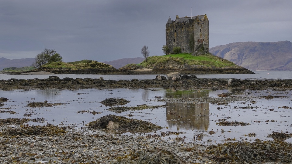 Castle stalker cazzfoto blipfoto