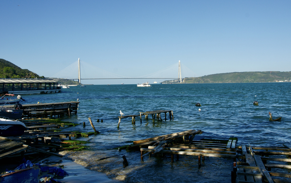 Derelict on the sea | Aynil | Blipfoto
