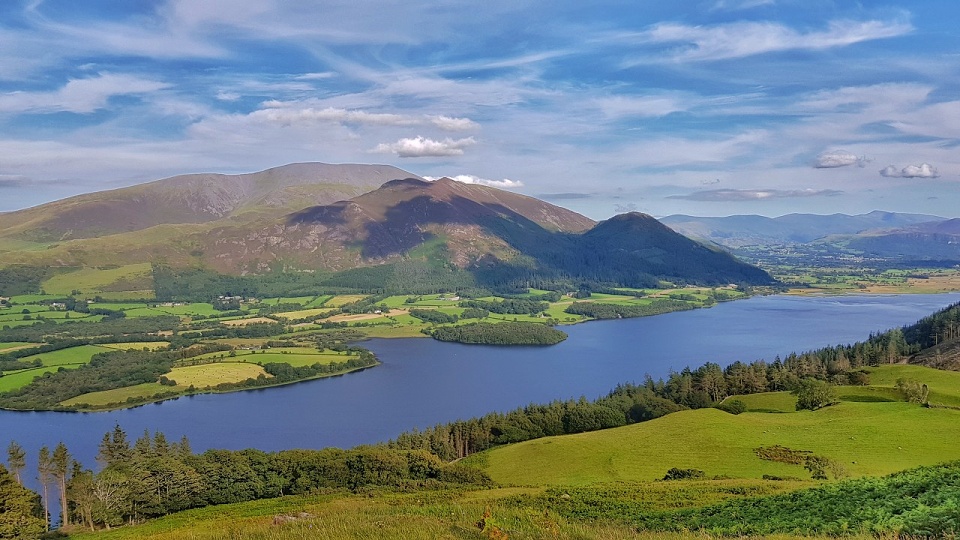 Bassenthwaite Lake and Skiddaw. | trevorearthy | Blipfoto