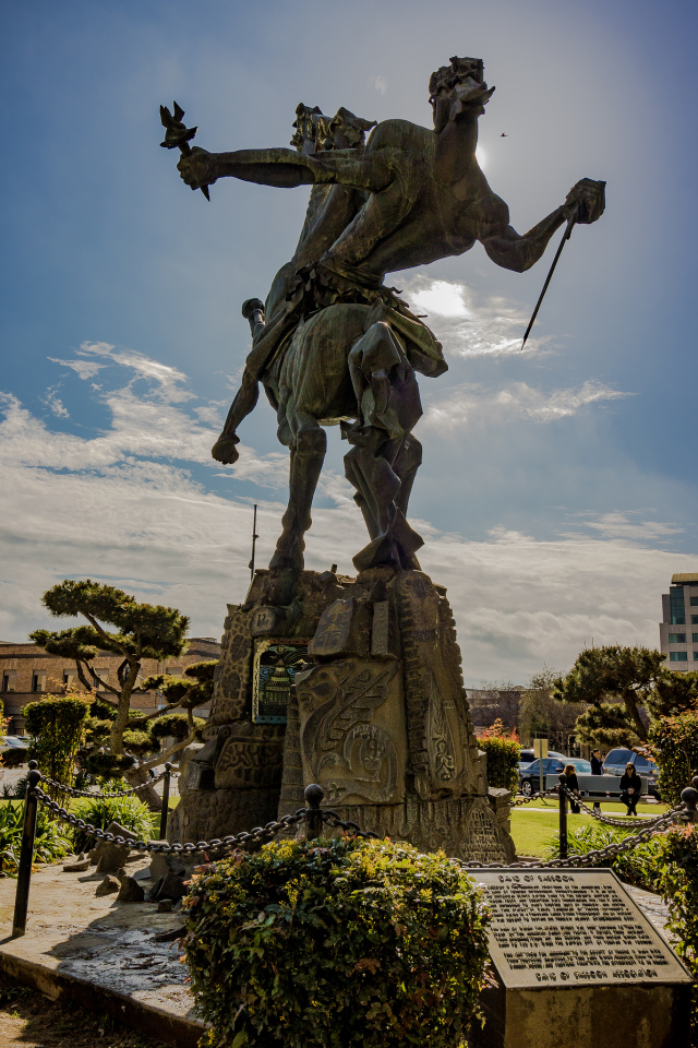 david of sassoon statue fresno