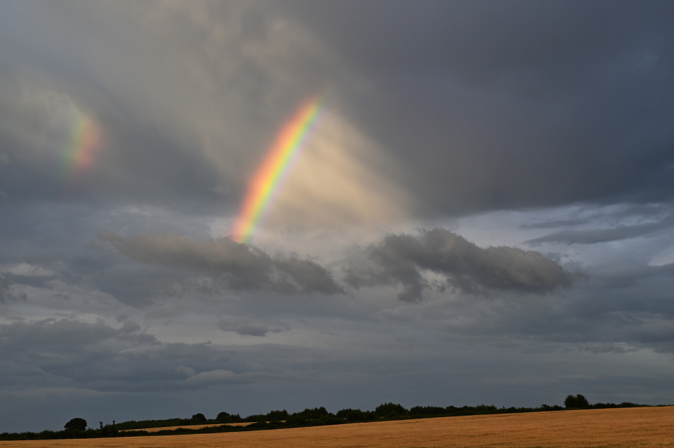 Partial rainbow by Easter... PeninsulaLight Blipfoto