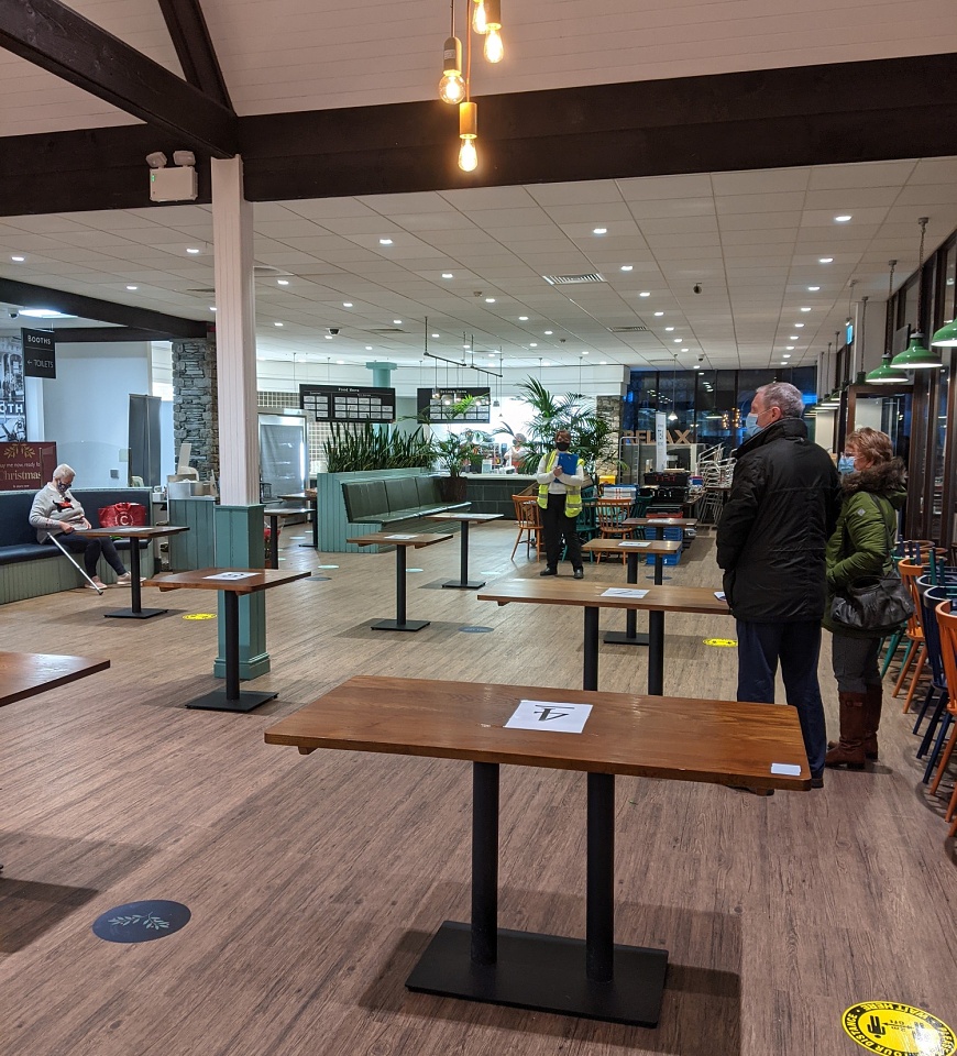 Booths Christmas click and collect collection biblinros Blipfoto